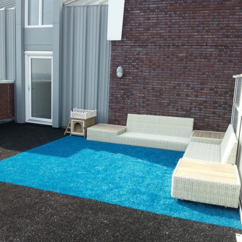 Dakterras Zoetermeer 20 500x500 - Buitentapijt of Gekleurd Kunstgras: Wat is de beste keuze?