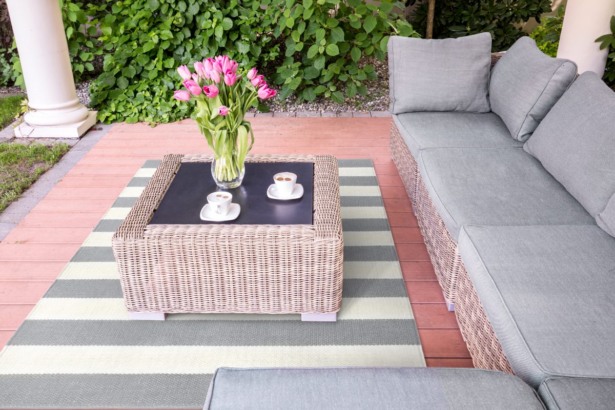Luxe buitenkleed grijs/wit gestreept terras