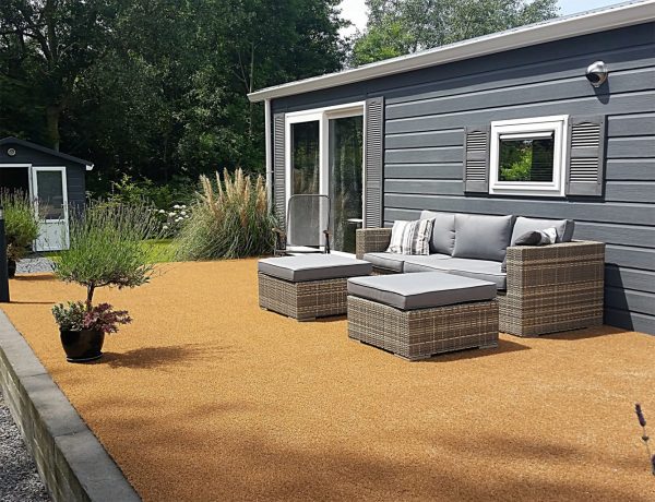 outdoor gekleurd kunstgras verscherpt cmprmzd 600x460 - Outdoor